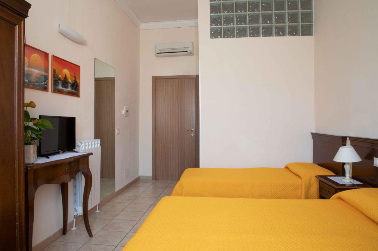 Al Frantoio Maddii Levane Bed And Breakfast Екстер'єр фото
