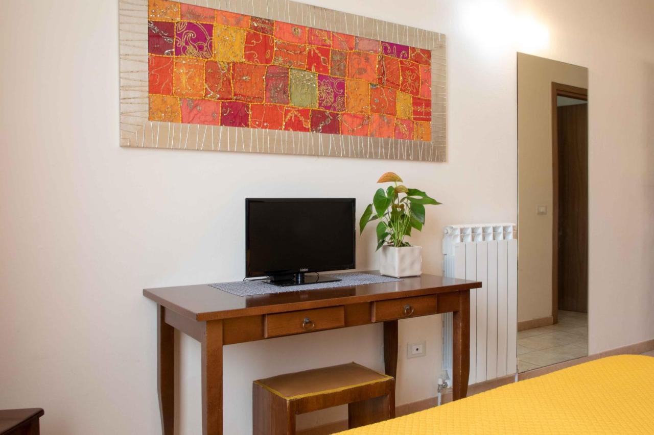 Al Frantoio Maddii Levane Bed And Breakfast Екстер'єр фото