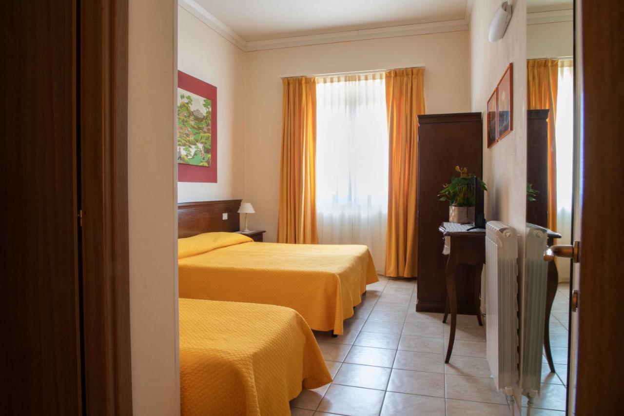 Al Frantoio Maddii Levane Bed And Breakfast Екстер'єр фото